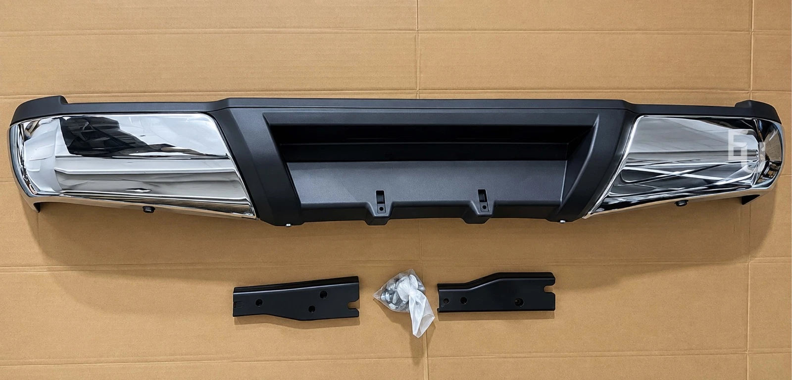 REAR BUMPER CHROME WITH BRACKET FOR NISAAN NAVARA D23 NP300 2014-2020 PRE-LCI
