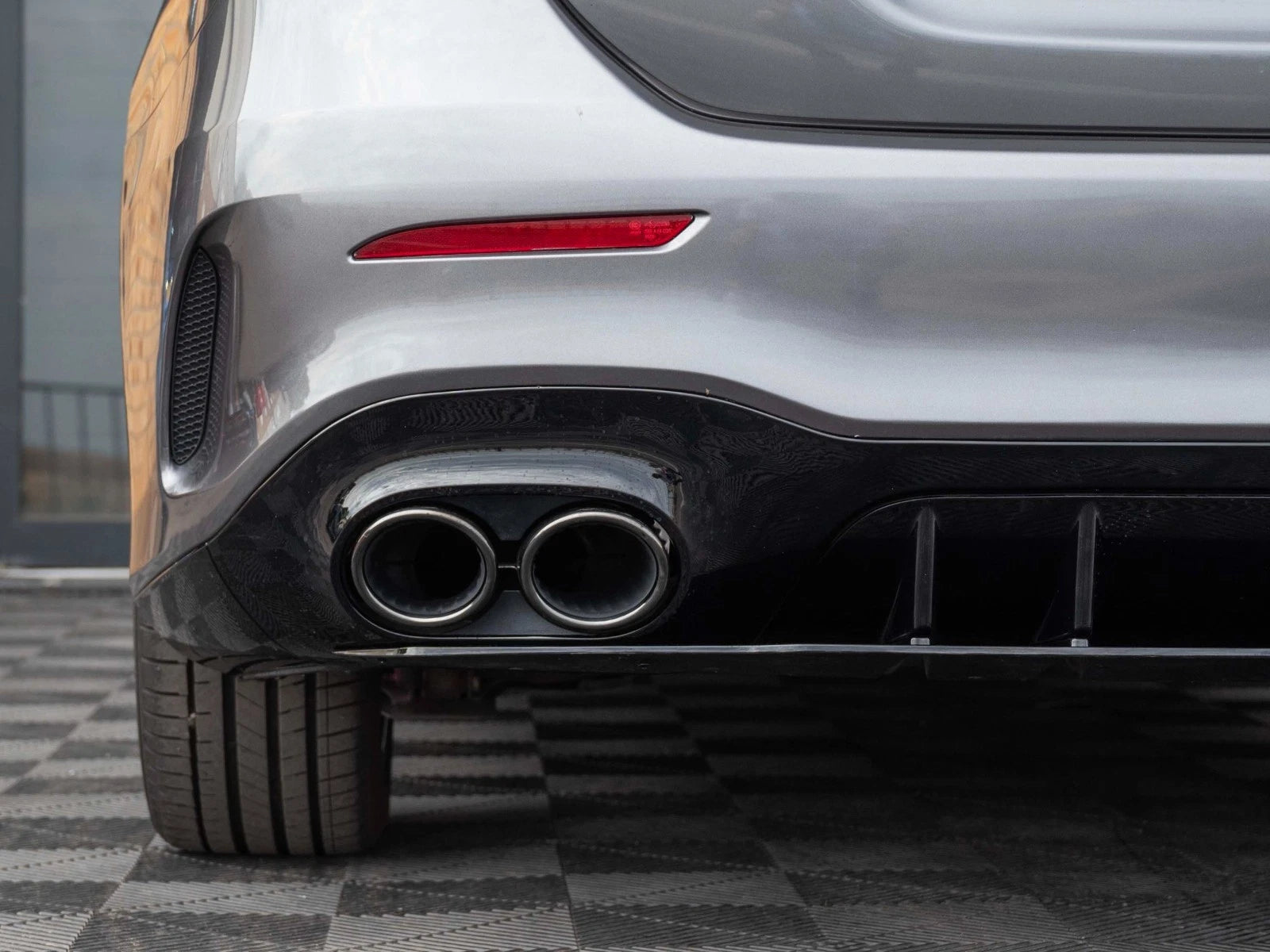 FOR MERCEDES A CLASS W177 AMG A45 LOOK SALOON REAR DIFFUSER TAILPIPES GLOSS 19+