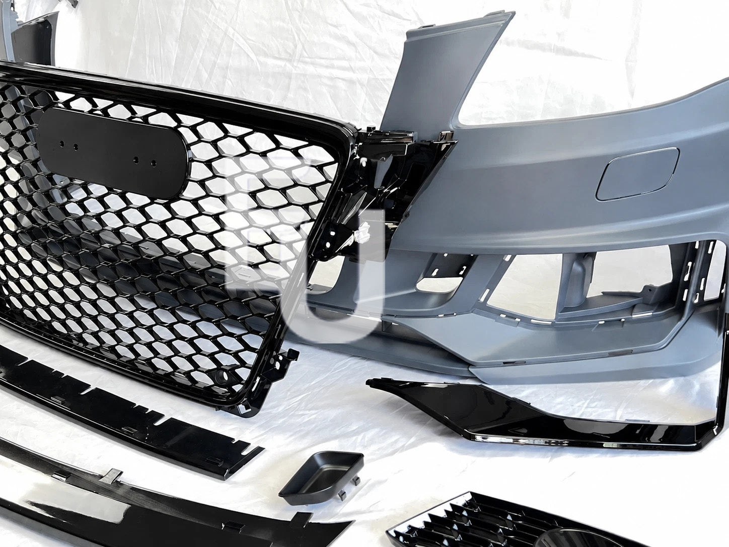 RS4 STYLE FRONT BUMPER CONVERSION KIT FOR AUDI A4 S4 B8 2008-2012 PRE FACELIFT