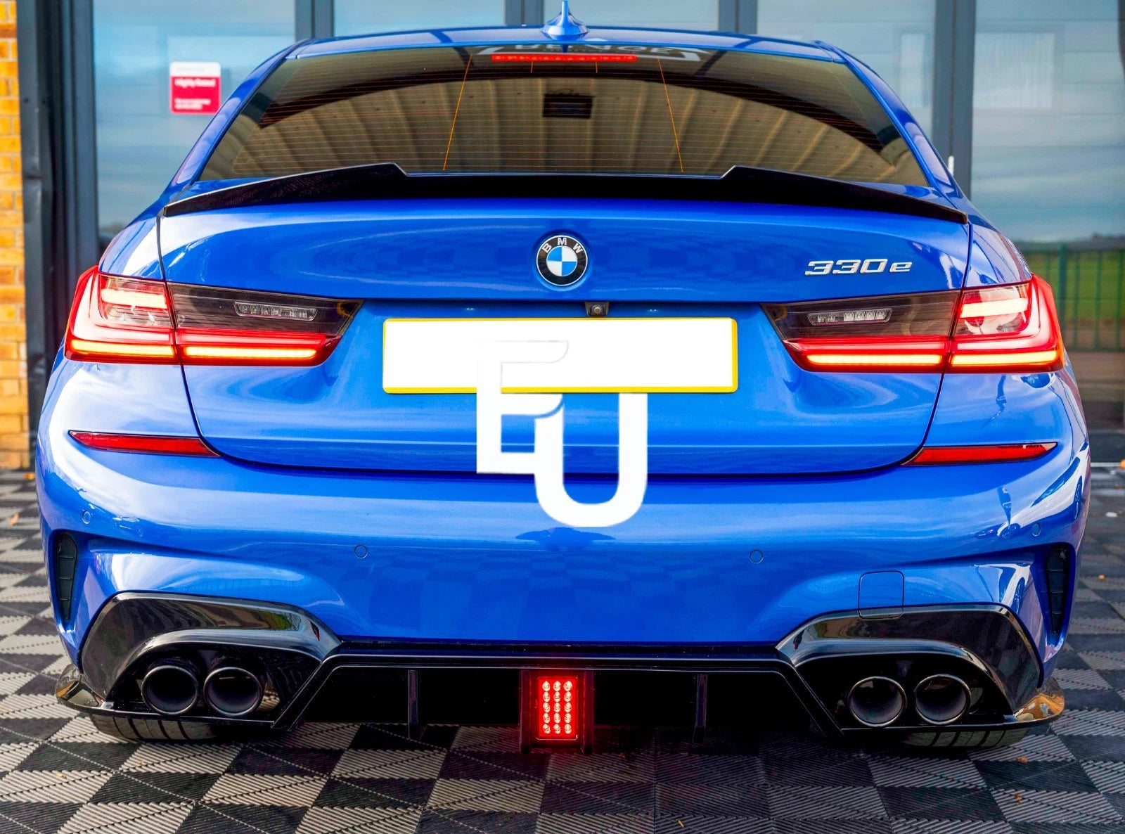 FOR BMW 3 SERIES G20 G21 M SPORT GLOSS BLACK REAR DIFFUSER WITH LIGHT 2018-2021