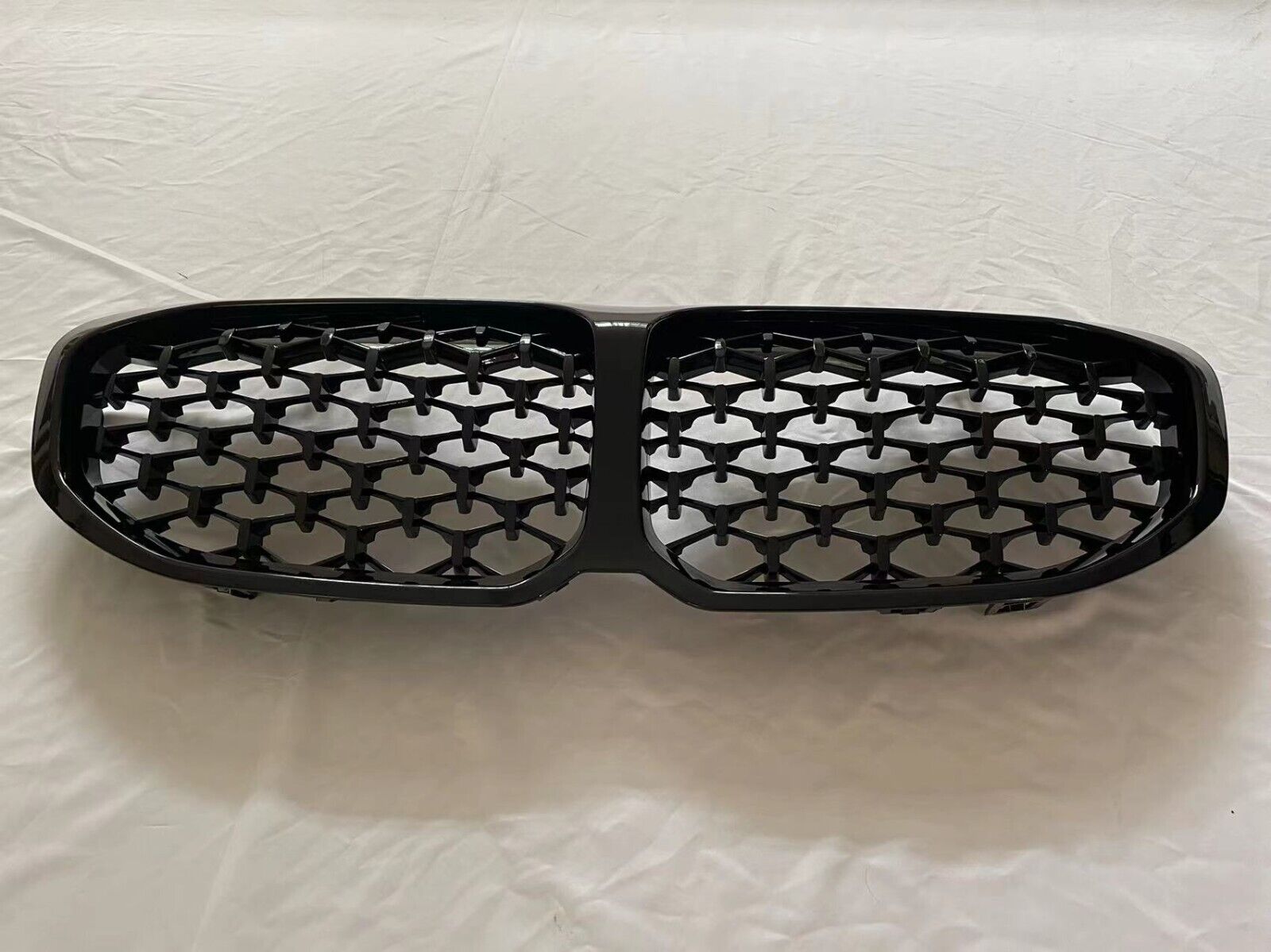 FOR BMW 1 SERIES F40 DIAMOND STYLE GRILLE FRONT KIDNEY GRILL GLOSS BLACK 2020+