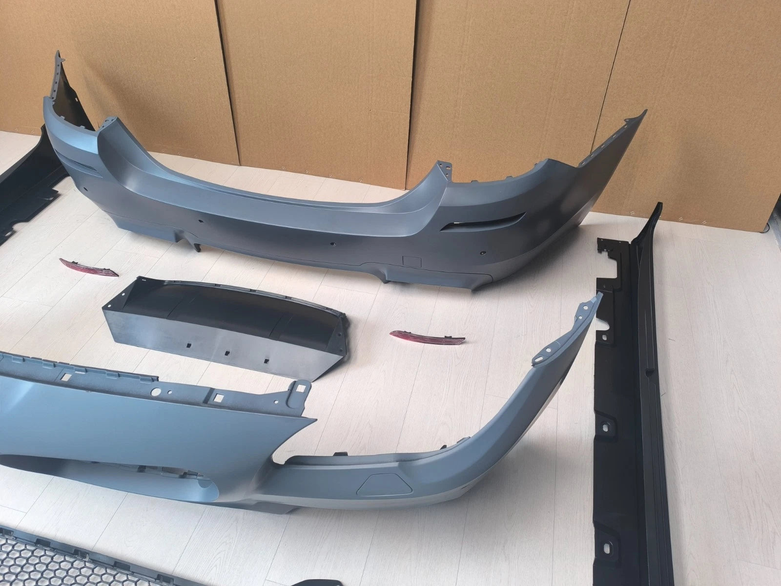 M5 STYLE BODYKIT FOR BMW F10 5 SERIES 550i 535i M5 2010–2016 SALOON BUMPERS KIT