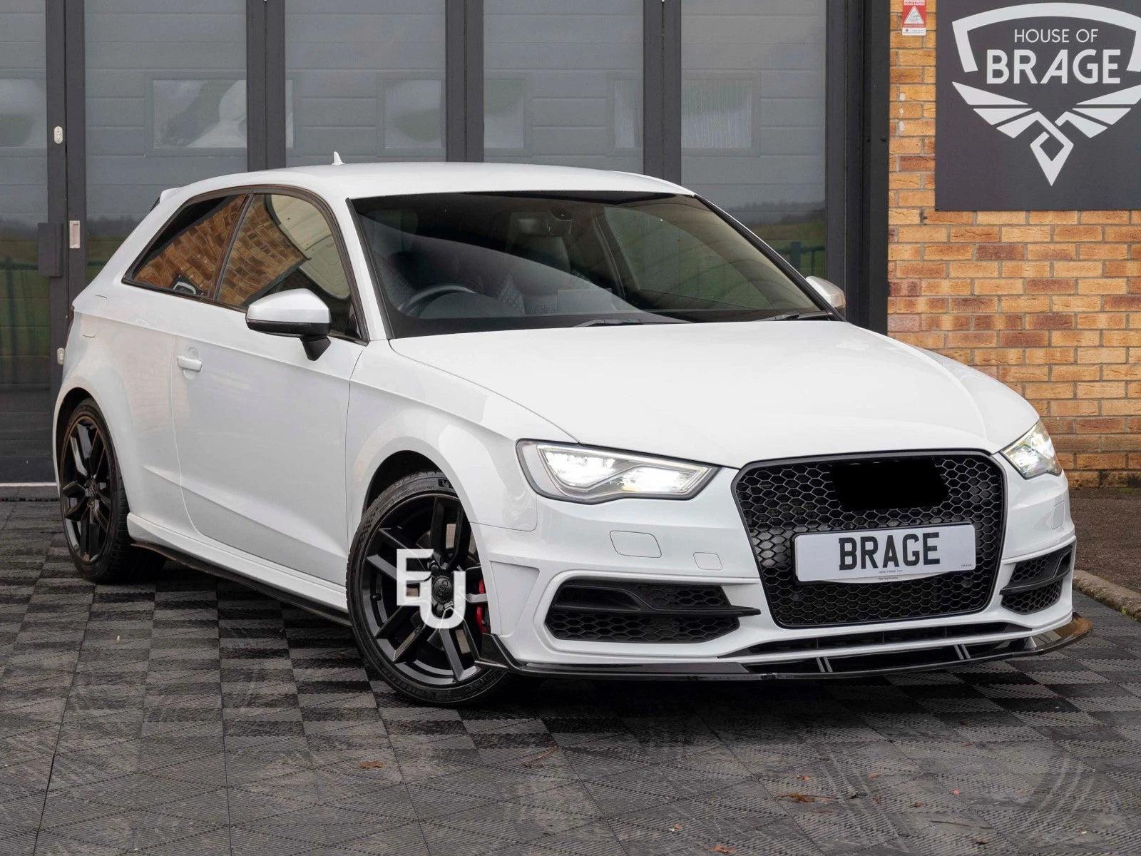 FOR AUDI A3 S3 8V 2012-2016 S-LINE HATCHBACK FRONT BUMPER PRIME WITH WASHER JETS