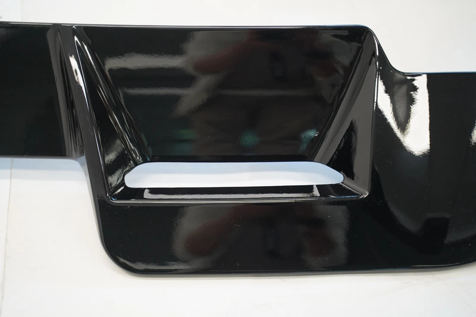 BRAGE DESIGN REAR ROOF SPOILER WING FOR LAND ROVER DEFENDER 90 110 130 L663 20+