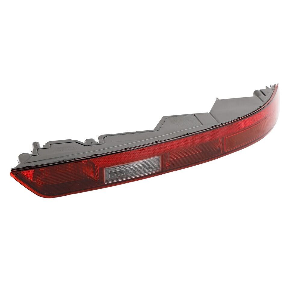 RIGHT REAR REFLECTOR BUMPER STOP BRAKE FOG TAIL LIGHT LAMP FOR AUDI Q5 2018-2021