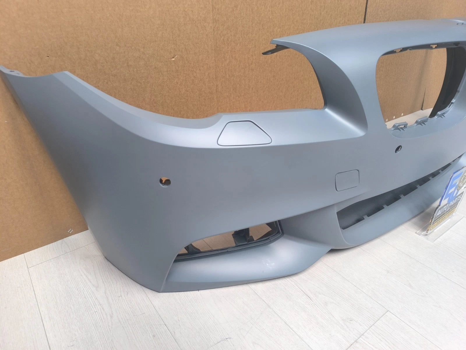 FOR BMW 5 SERIES F10 F11 M-SPORT 2013-17 FRONT BUMPER PRIMED PDC & WASHER HOLES