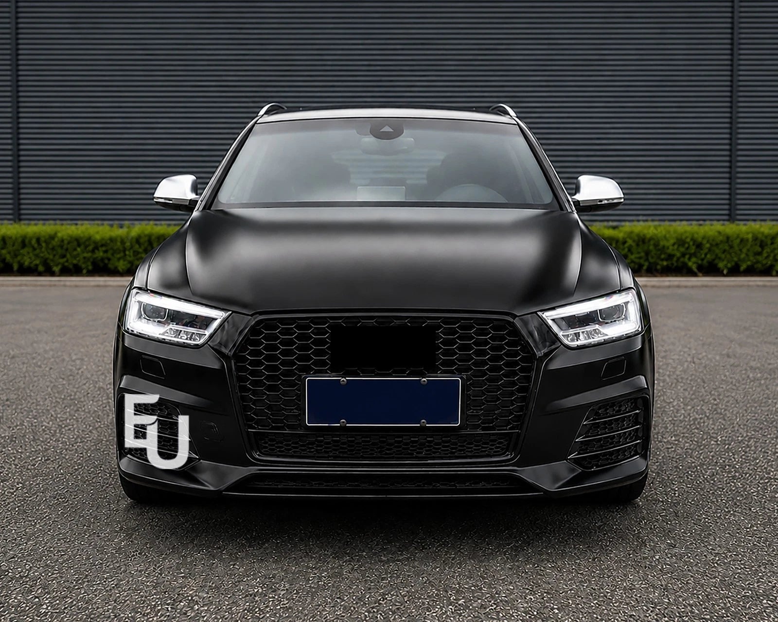 RSQ3 STYLE FRONT HONEYCOMB GRILLE GLOSS BLACK FOR AUDI Q3 8U 2015–2018 ABS