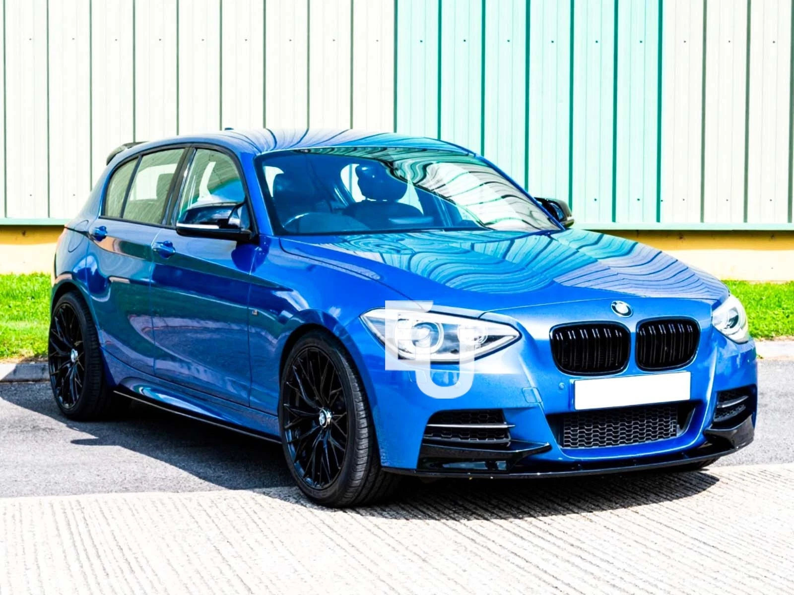 FOR BMW 1 SERIES F20 F21 M SPORT FRONT BUMPER KIT W/PDC & WASHER HOLE 2011-2015