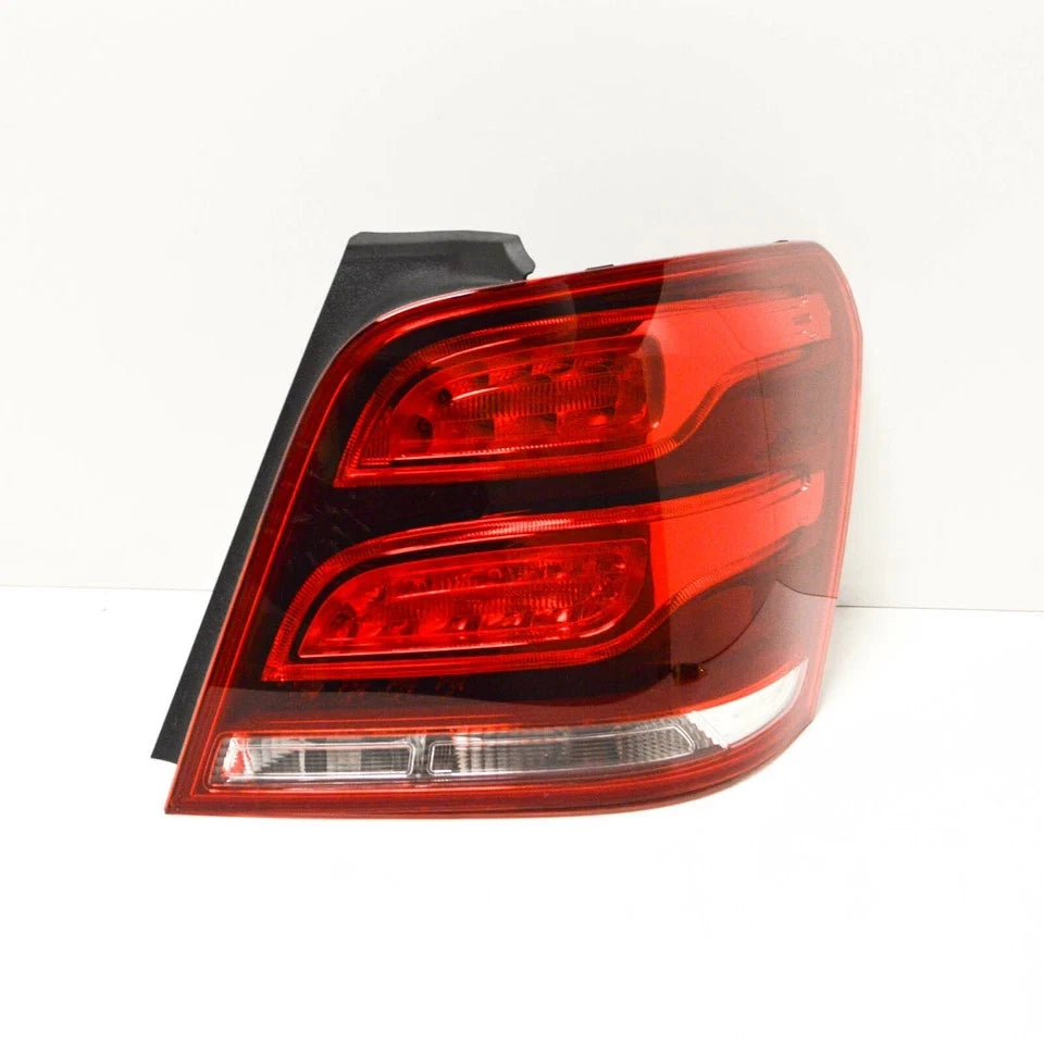 FOR MERCEDES GLK CLASS X204 REAR TAIL LIGHT LAMP LED RIGHT DRIVER SIDE 12-15 LCI
