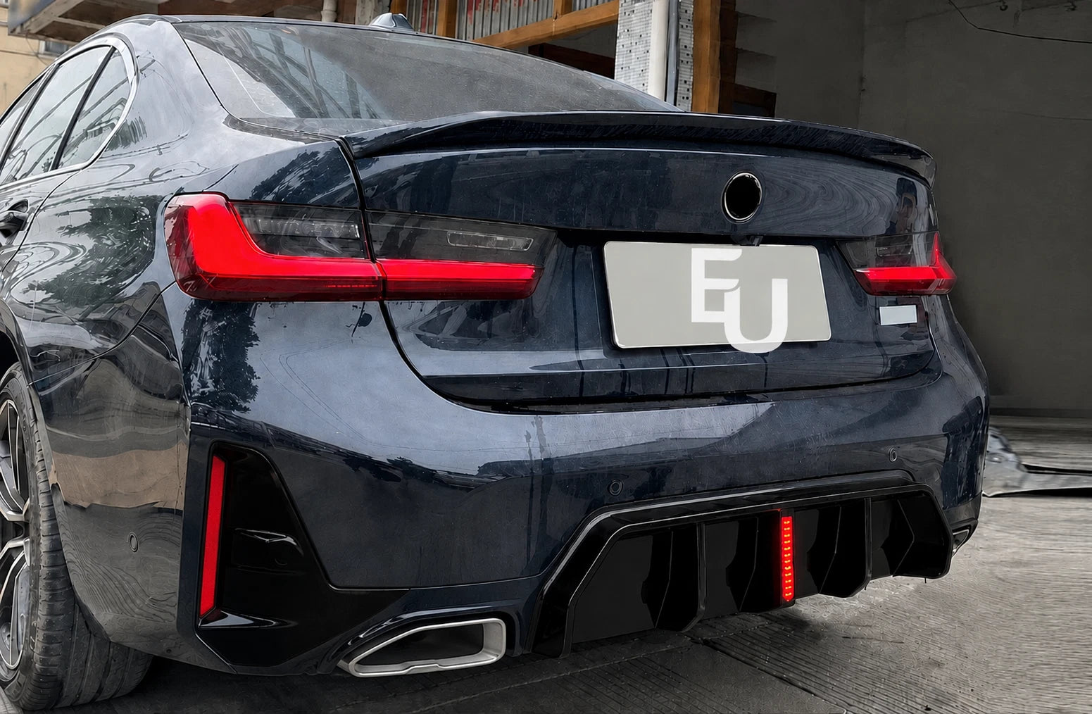 FOR BMW 3 SERIES G20 G21 LCI M SPORT 340i REAR BUMPER DIFFUSER WITH LED 2022+