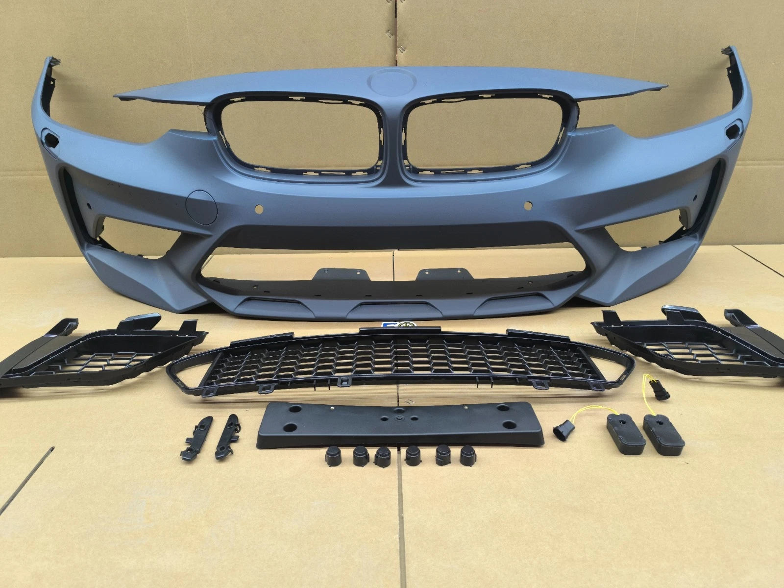 FOR BMW 3 SERIES F30 F31 M2C M3CS STYLE FRONT BUMPER 2012-2018