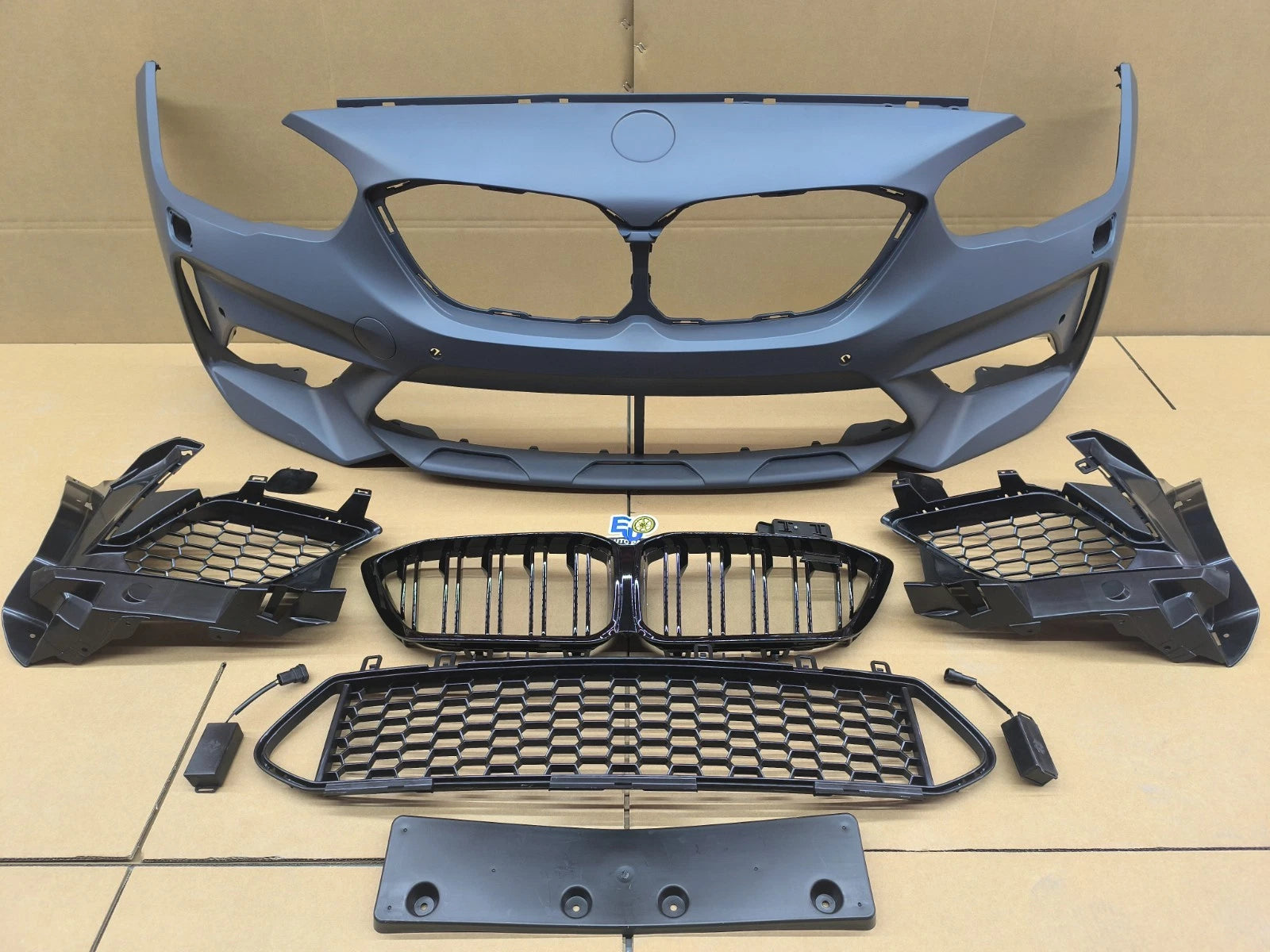 FOR BMW 1 SERIES F20 F21 UPGRADE M2 COMPETITION LOOK FRONT BUMPER KIT 2015-2019