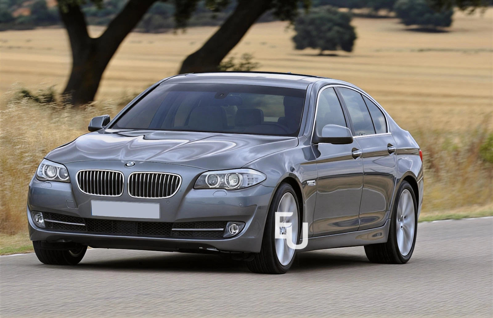 FOR BMW 5 SERIES F10 F11 10-13 FRONT BUMPER WITH WASHER & PDC HOLES SE STANDARD