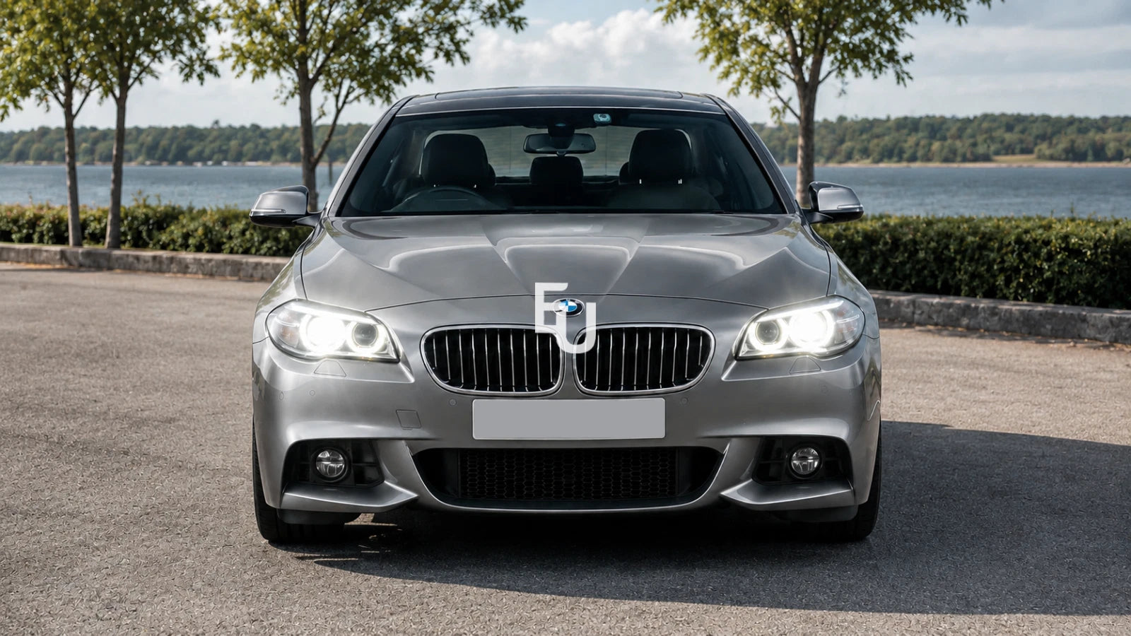 FOR BMW 5 SERIES F10 F11 M-SPORT 2013-17 FRONT BUMPER PRIMED PDC & WASHER HOLES