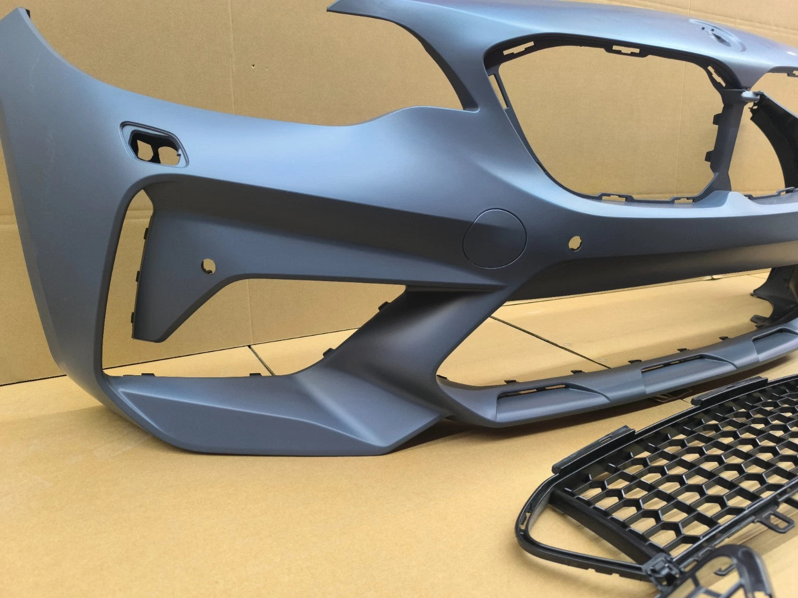 FOR BMW 2 SERIES F22 F23 M2 COMPETITION STYLE FRONT BUMPER WITH FRONT SPLITTER
