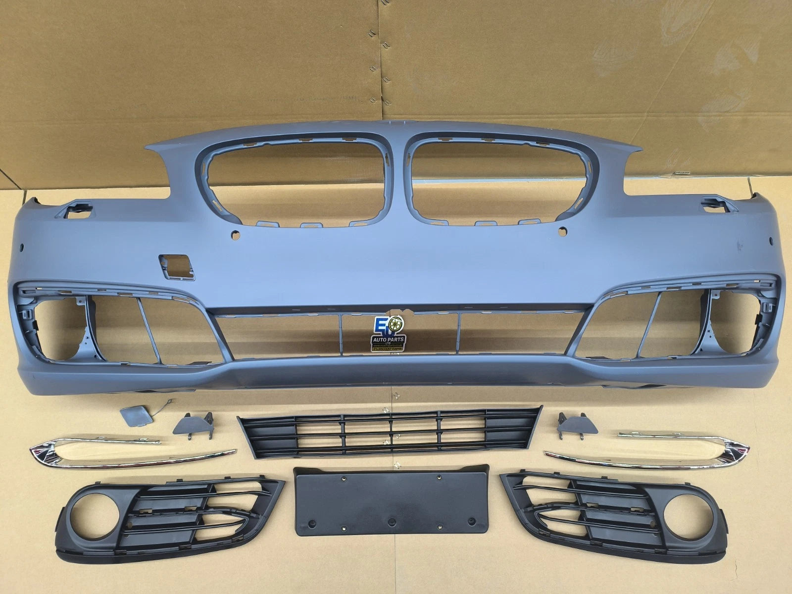 PRIMED FRONT BUMPER WITH PDC & WASHERS FOR BMW 5 SERIES F10 F11 LCI SE 2013-2017
