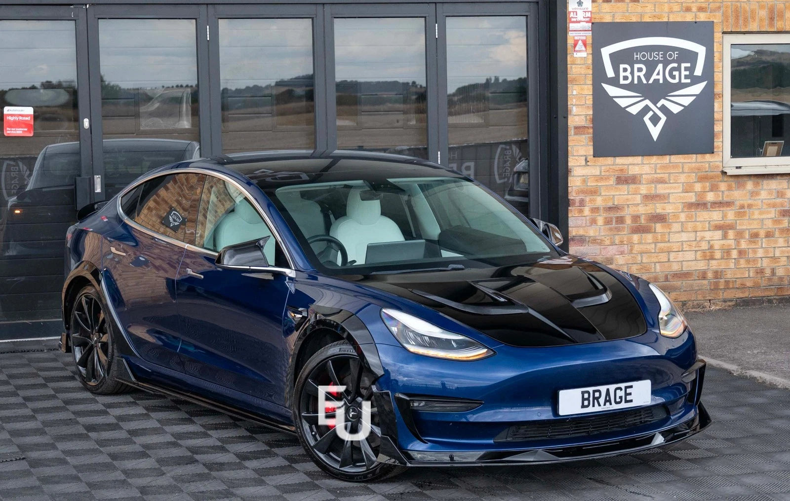 BRAGE DESIGN WIDE BODY WHEEL ARCHES FENDER FLARES FOR TESLA MODEL 3 2017-2023