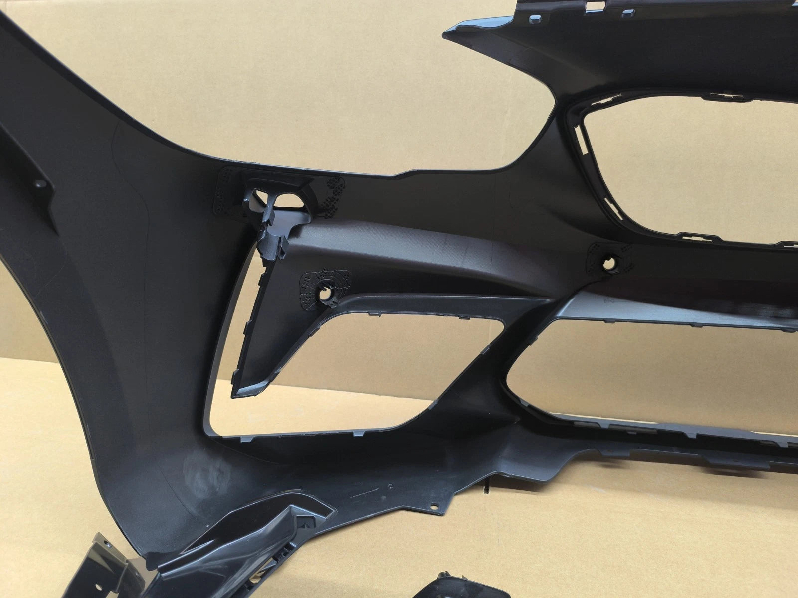 FOR BMW 1 SERIES F20 F21 UPGRADE M2 COMPETITION LOOK FRONT BUMPER KIT 2015-2019