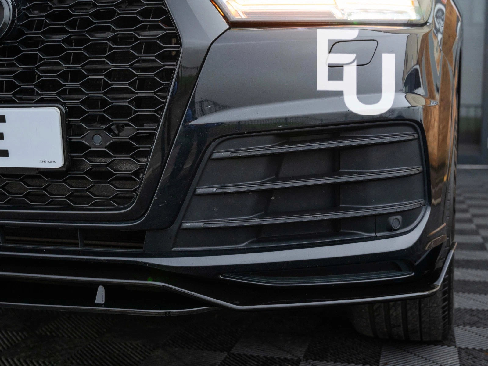 FOR AUDI Q7 4M SLINE SQ7 2015-2019 FRONT GRILLE HONEYCOMB GRILL RSQ7 STYLE BLACK