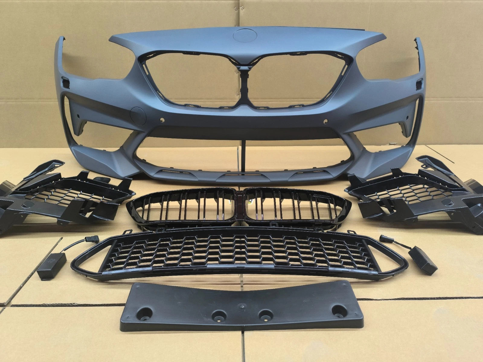 FOR BMW 1 SERIES F20 F21 UPGRADE M2 COMPETITION LOOK FRONT BUMPER KIT 2015-2019