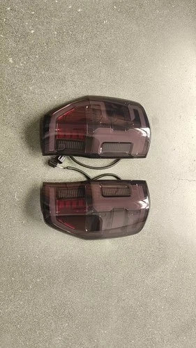 2X LED SMOKED REAR TAIL LIGHT LAMP FOR FORD RANGER T7 PX MK1 MK2 PAIR 12-21