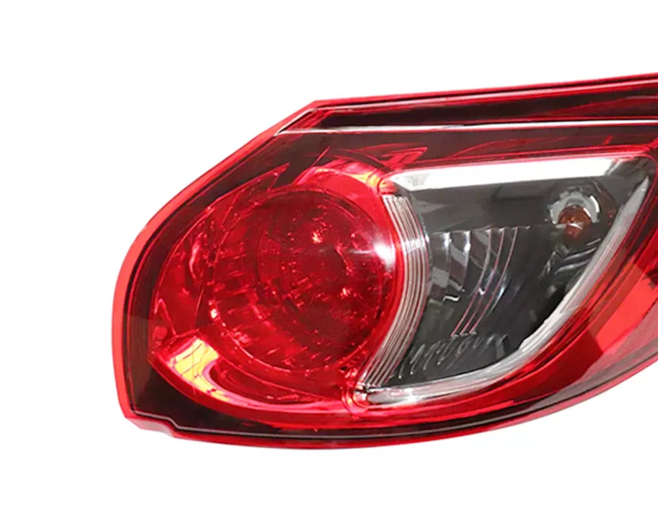 RIGHT SIDE OUTER REAR TAIL LIGHT BRAKE STOP LAMP FOR MAZDA CX-5 CX5 2011-2015 UK