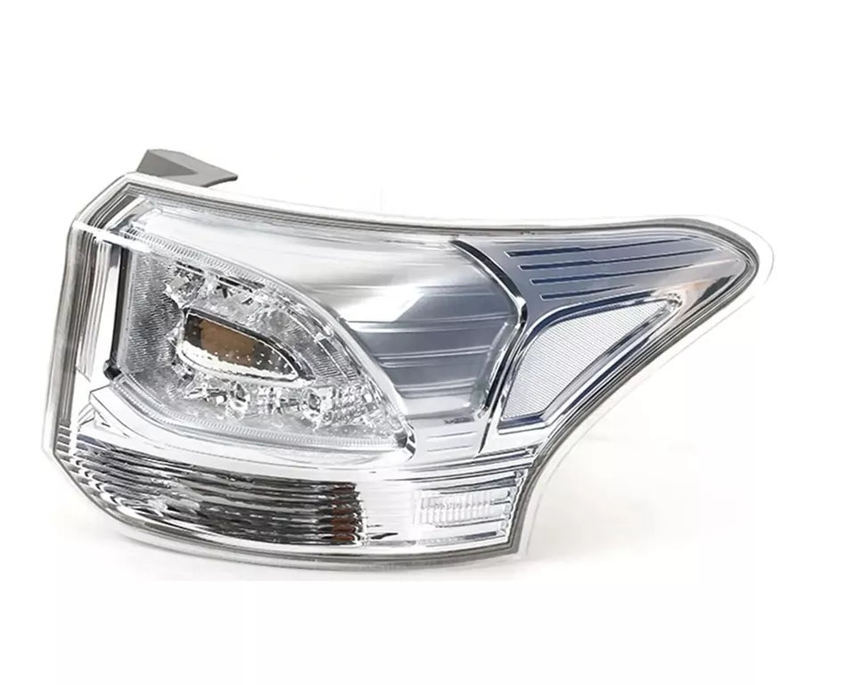 RIGHT SIDE REAR TAIL LIGHT BRAKE LAMP FOR MITSUBISHI OUTLANDER MK3 UK 2012- 2015