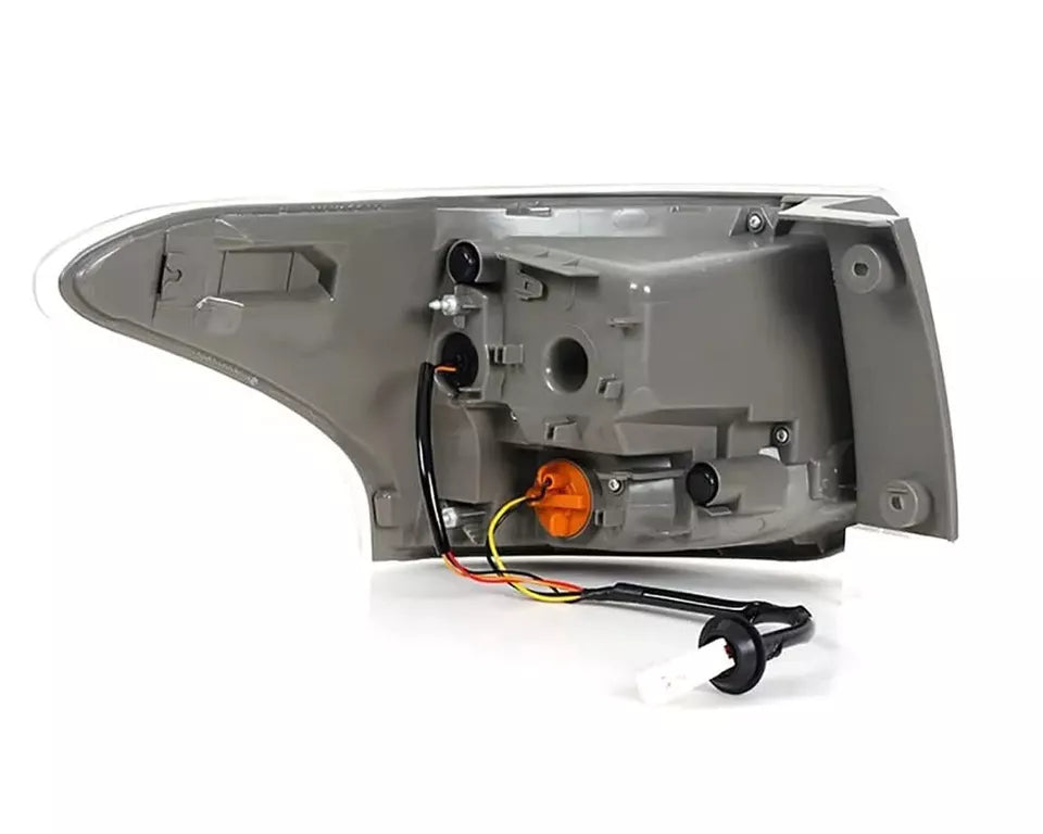 RIGHT SIDE REAR TAIL LIGHT BRAKE LAMP FOR MITSUBISHI OUTLANDER MK3 UK 2012- 2015