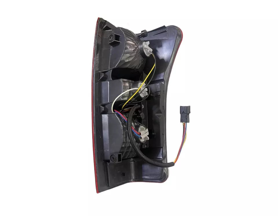 Right Rear Tail Light with Fog Lamp for Isuzu D-Max 2012-2015 Driver Side