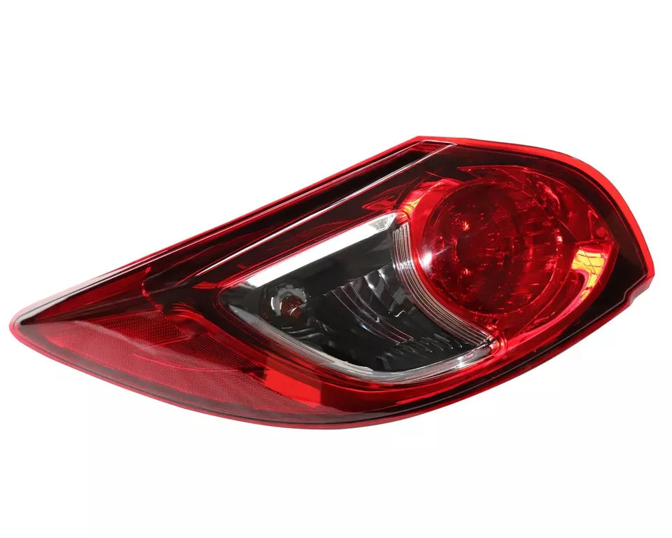 LEFT PASSENGER SIDE FOR MAZDA CX-5 2011-2015 OUTER REAR TAIL LIGHT BRAKE LAMP