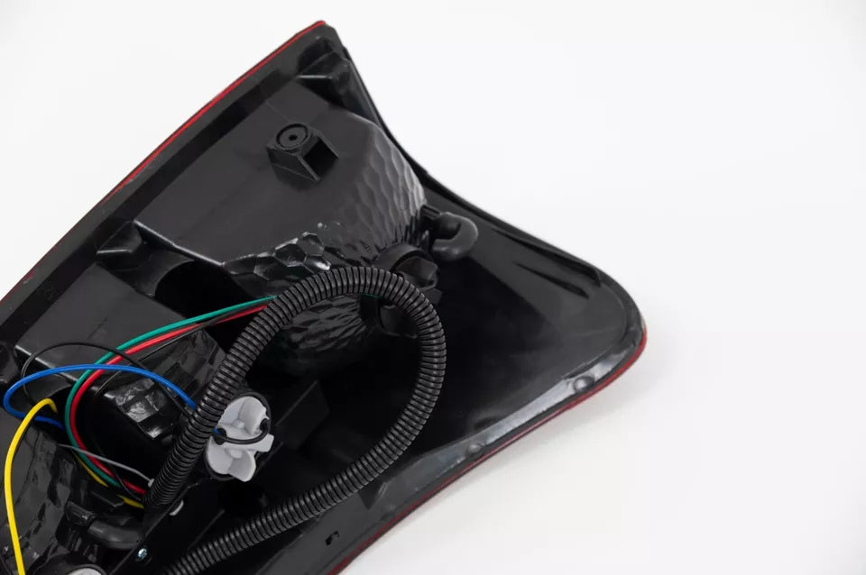 LEFT PASSENGER SIDE REAR TAIL LIGHT BRAKE LAMP FOR ISUZU DMAX D-MAX 2012-2015 UK