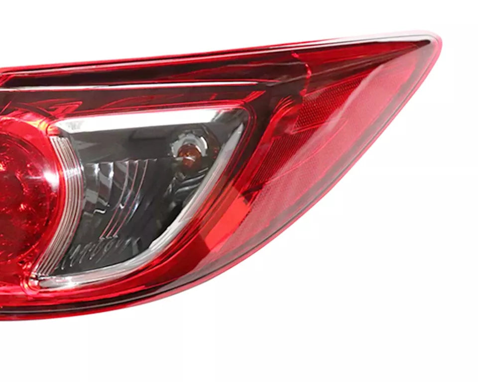 RIGHT SIDE OUTER REAR TAIL LIGHT BRAKE STOP LAMP FOR MAZDA CX-5 CX5 2011-2015 UK