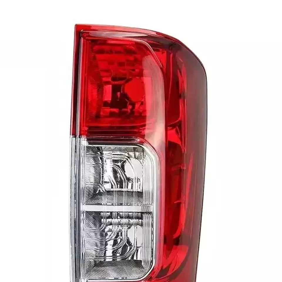 RIGHT SIDE O/S REAR TAIL LIGHT BRAKE LAMP FOR NISSAN NAVARA NP300 D23 2015-20 UK