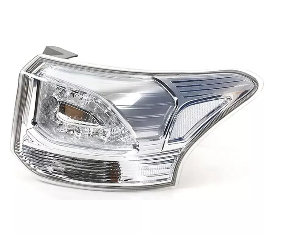 RIGHT SIDE REAR TAIL LIGHT BRAKE LAMP FOR MITSUBISHI OUTLANDER MK3 UK 2012- 2015