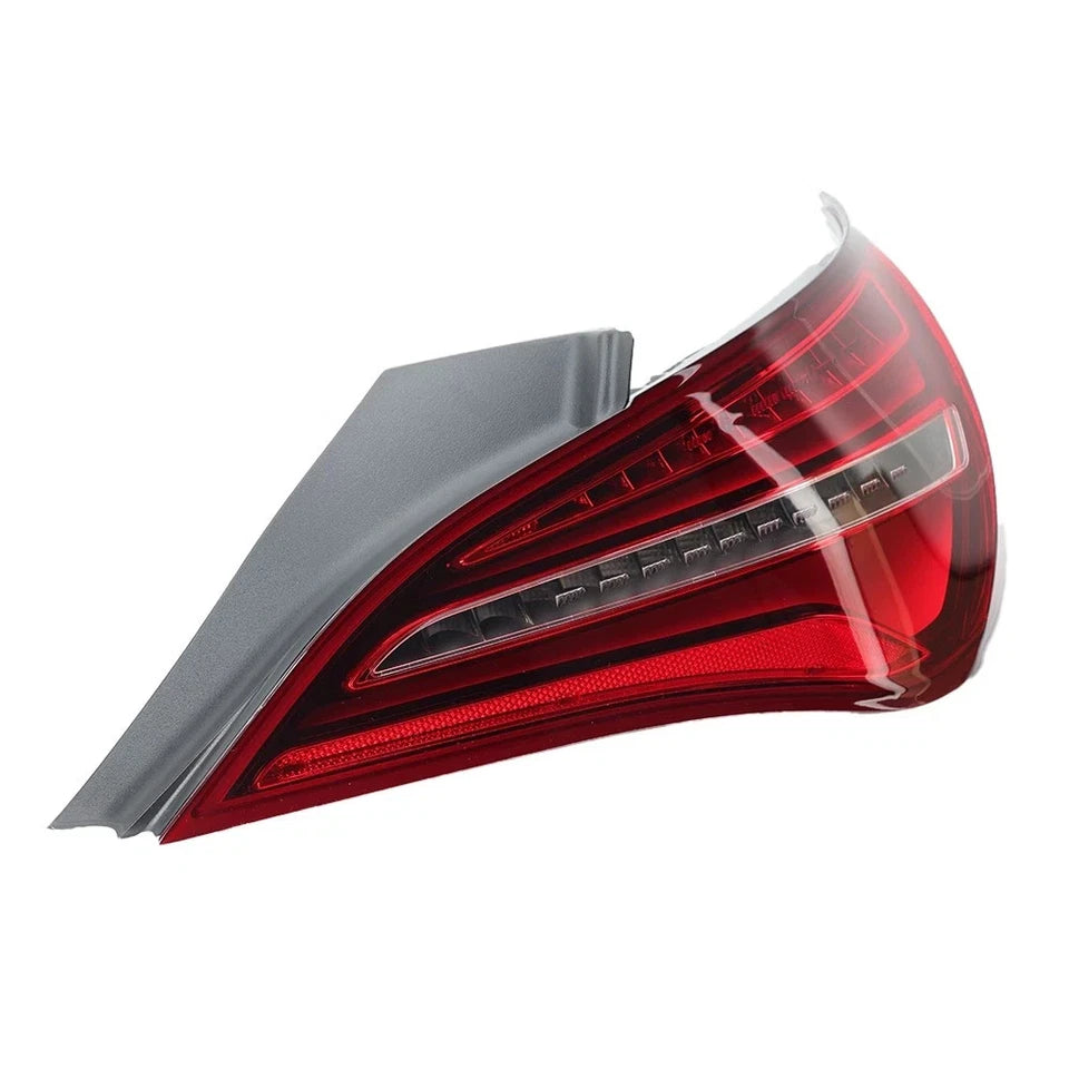 FOR MERCEDES CLA W117 CLA200 16-19 RIGHT DRIVER SIDE REAR OUTER LED TAIL LIGHT