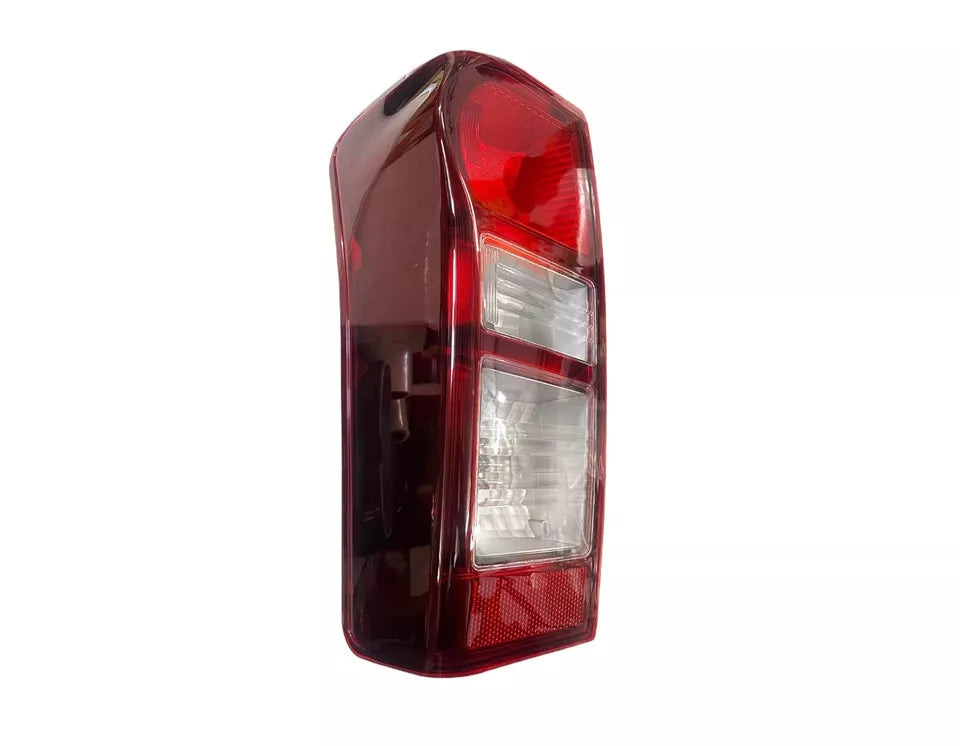 LEFT PASSENGER SIDE REAR TAIL LIGHT BRAKE LAMP FOR ISUZU DMAX D-MAX 2012-2015 UK