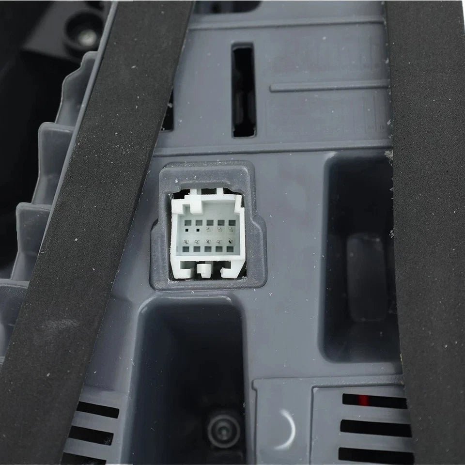 FOR MERCEDES CLA W117 CLA200 16-19 RIGHT DRIVER SIDE REAR OUTER LED TAIL LIGHT