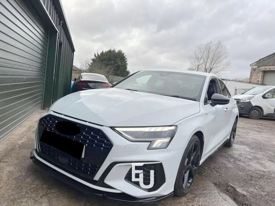 RS3 STYLE HONEYCOMB MESH FRONT GRILLE FOR AUDI A3/S3 8V FACELIFT GLOSS 2016-2019