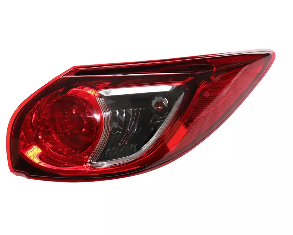 RIGHT SIDE OUTER REAR TAIL LIGHT BRAKE STOP LAMP FOR MAZDA CX-5 CX5 2011-2015 UK