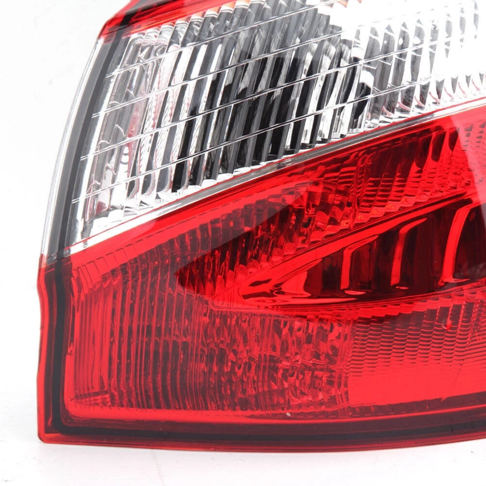 LEFT PASSENGER N/S OUTER REAR TAIL LIGHT LAMP FOR NISSAN QASHQAI J10 2010–2014