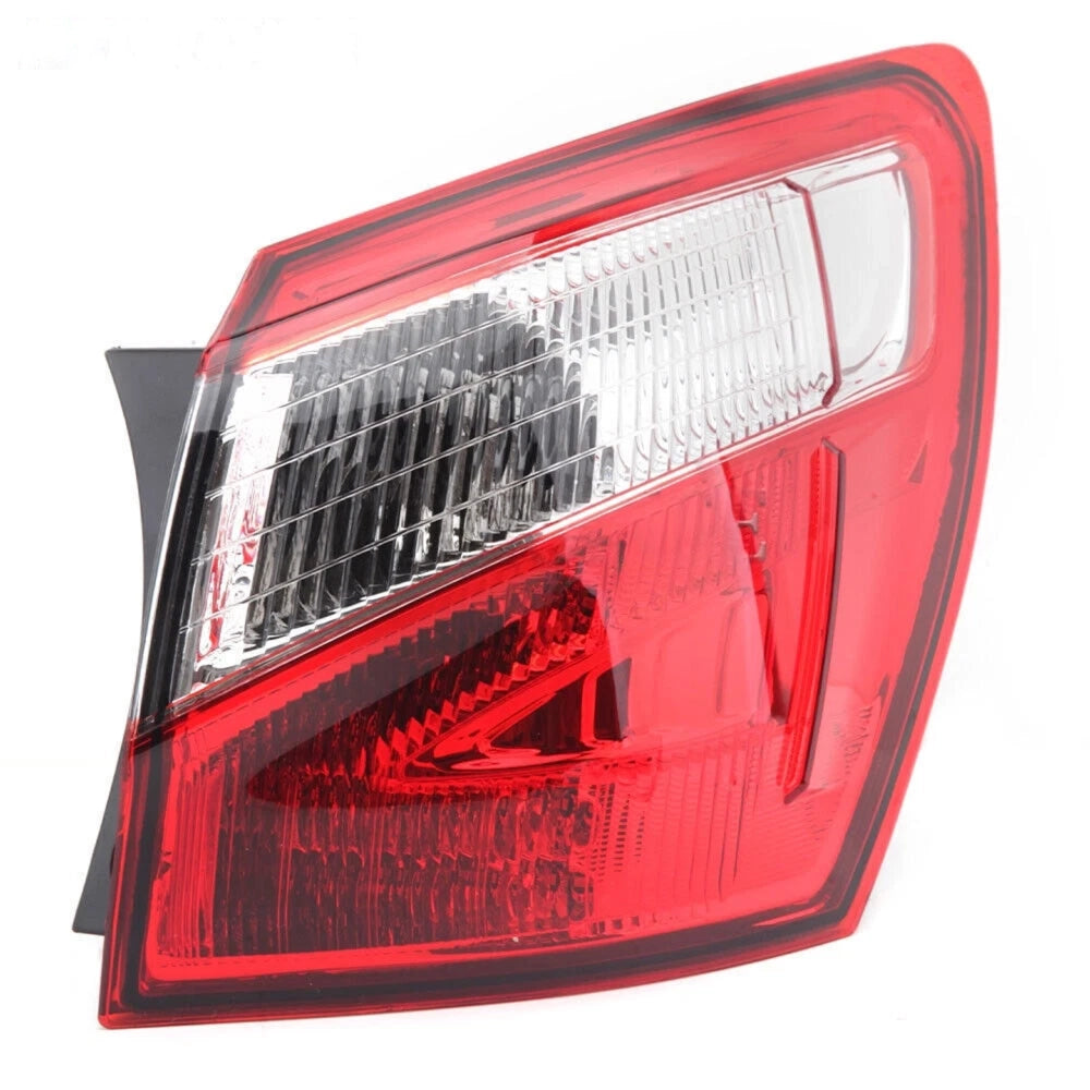LEFT PASSENGER N/S OUTER REAR TAIL LIGHT LAMP FOR NISSAN QASHQAI J10 2010–2014